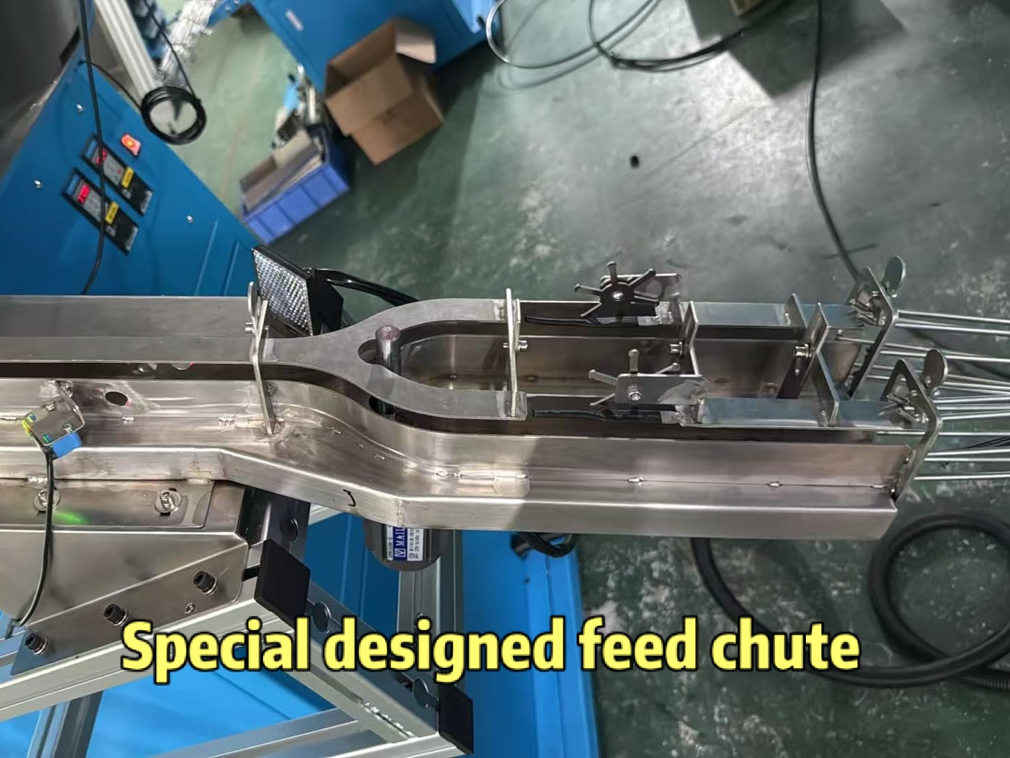 Automatic Dual Head Servo Hot Foil Stamping Machine for Cylindrical Closures | 90-110 pcs/min Bottle Cap Hot Stamping Equipment