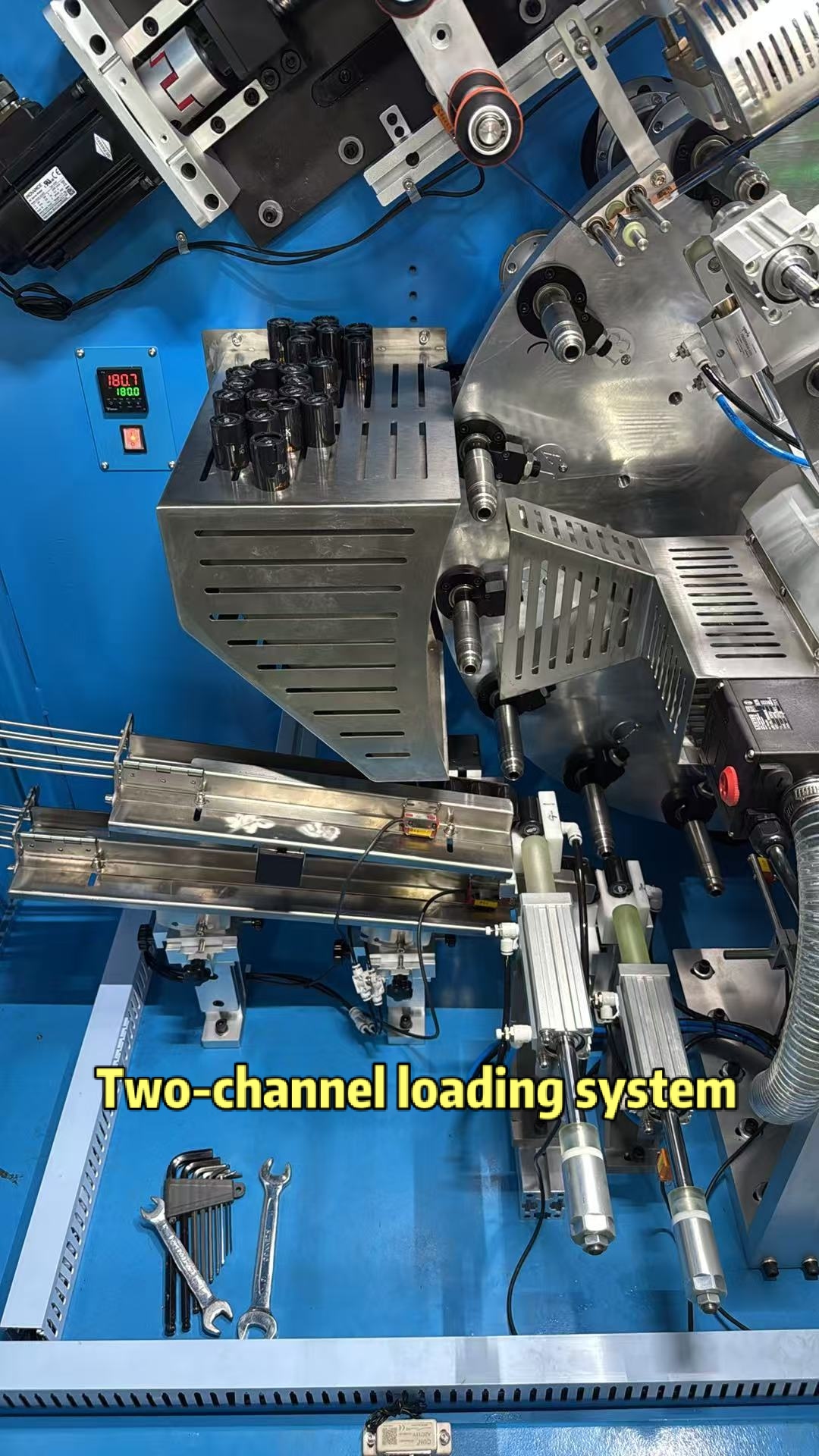 Automatic Dual Head Servo Hot Foil Stamping Machine for Cylindrical Closures | 90-110 pcs/min Bottle Cap Hot Stamping Equipment